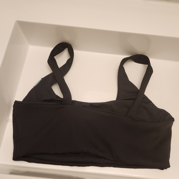 Beach Riot Chevrons Colorblock Sports Bra in Tidal Colorblock - Picture 7 of 8